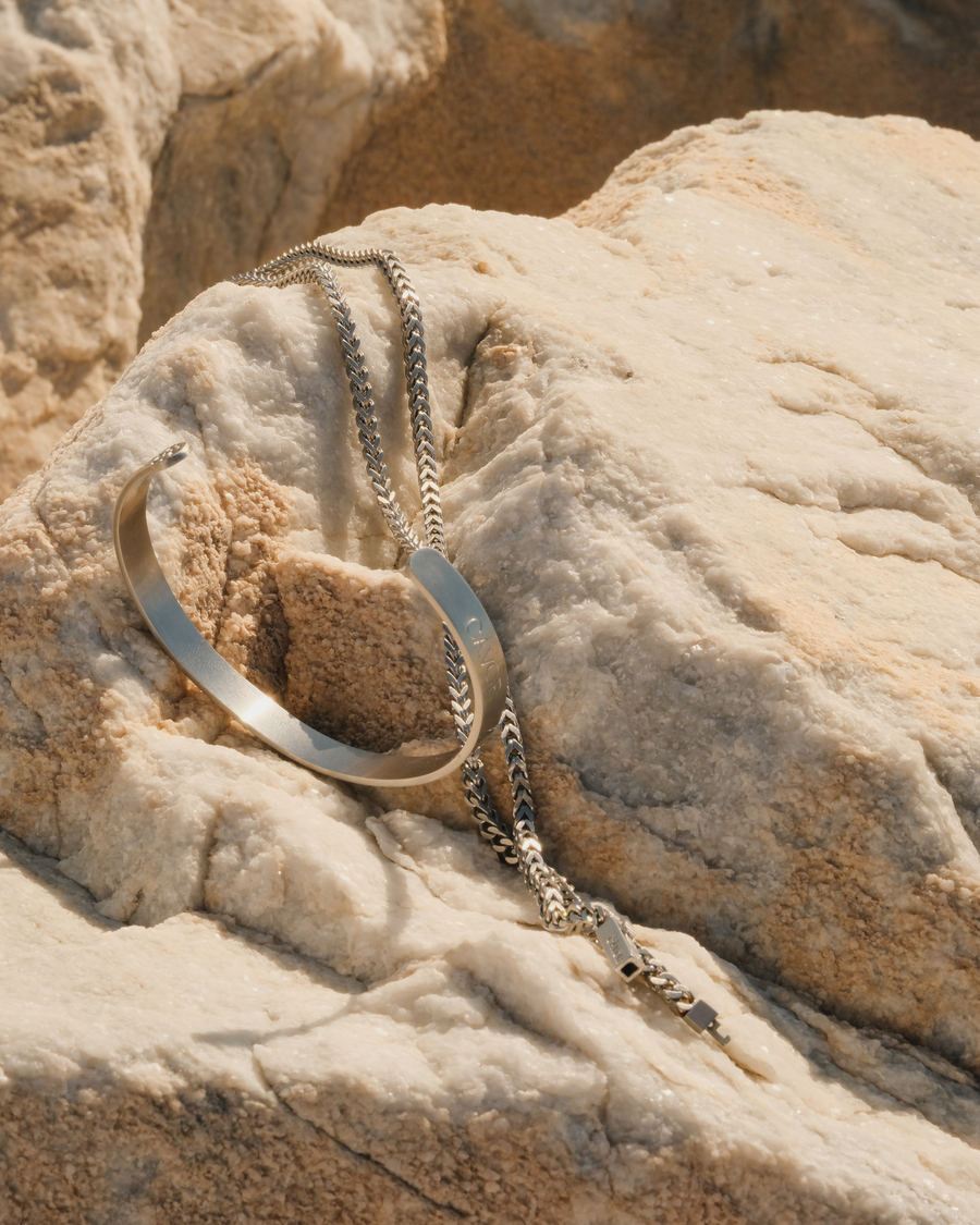 Valor | Square Necklace