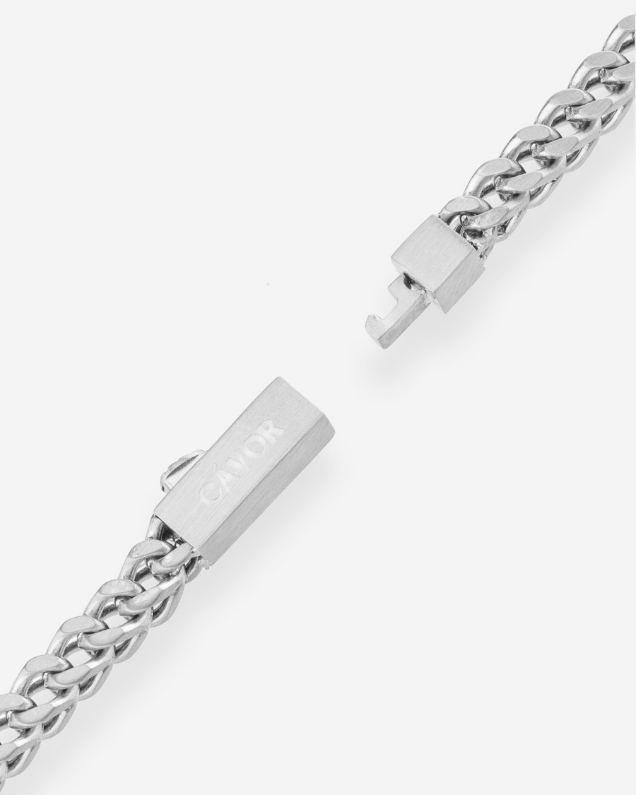 Valor | Square Necklace