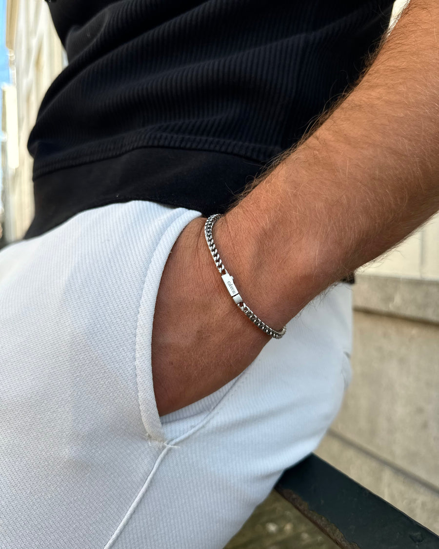 Valor | Square Bracelet