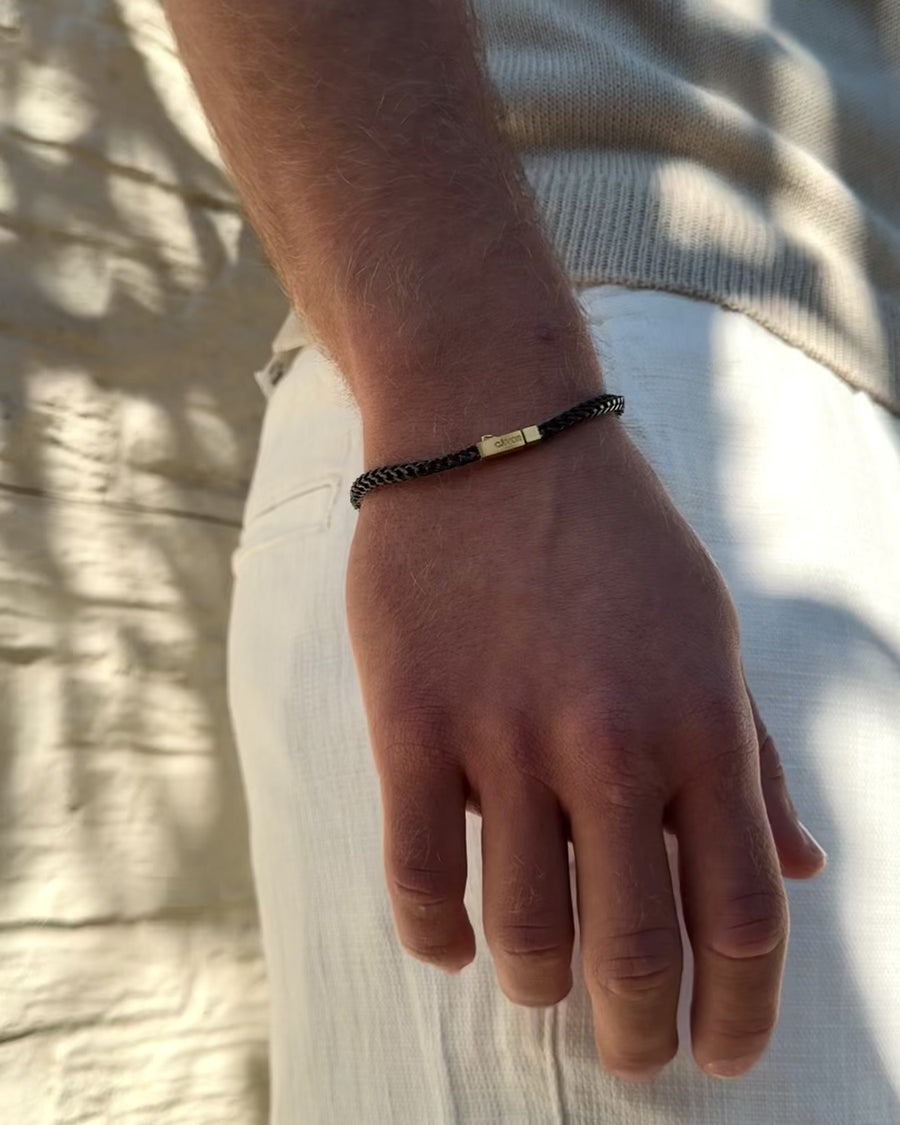Valor | Square Bracelet